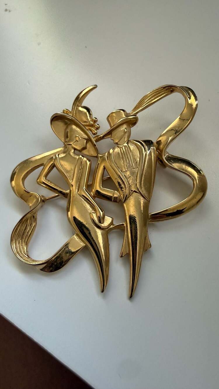 Vintage JJ Jonette Jewelry Gold Tone Dancing Couple Brooch
